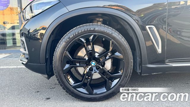 BMW X5 xDrive 40i xLine — пробег 86 049 км — фото 5 из 5