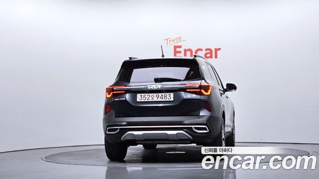 Kia Seltos из Кореи Encar