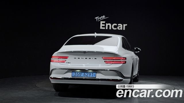 Genesis G80 e-AWD — пробег 1 895 км — фото 4 из 5