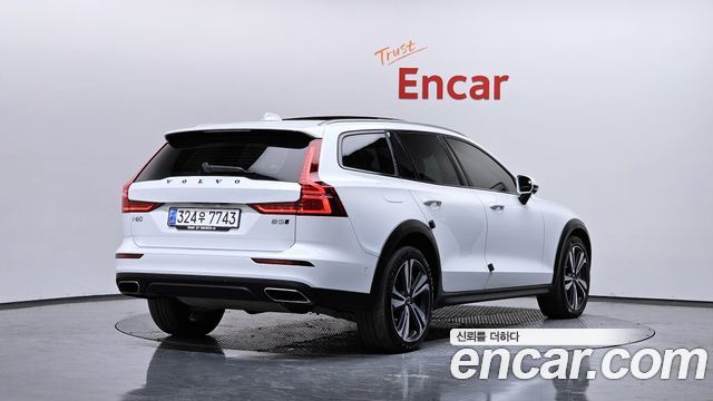 Volvo V60 из Кореи Encar