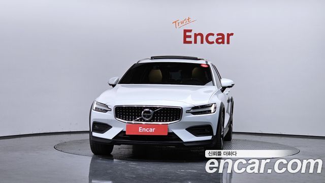 Volvo V60 из Кореи Encar