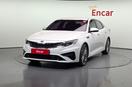 Kia K5 2.0 Noblesse — пробег 130 200 км — фото 1 из 5