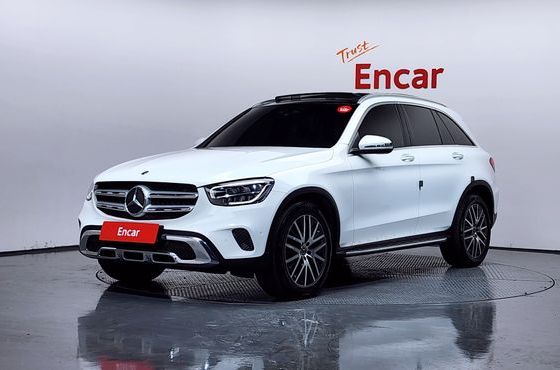 Mercedes-Benz GLC-Class GLC300 4MATIC — пробег 59 380 км — фото 1 из 5