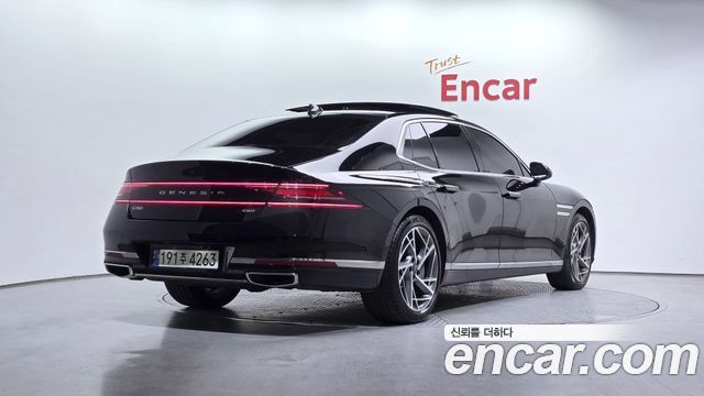 Genesis G90 Gasoline 3.5 Turbo AWD — пробег 31 905 км — фото 2 из 5