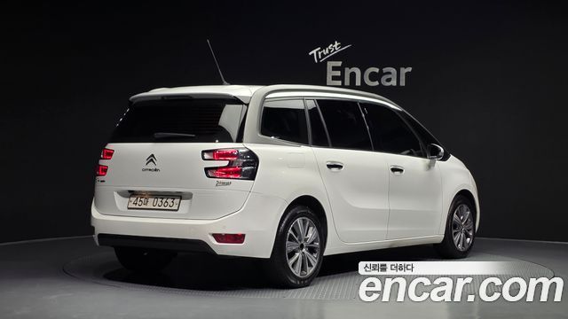 Citroen-DS C4 Picasso 1.6 B-HDI Intensive — пробег 84 564 км — фото 2 из 5