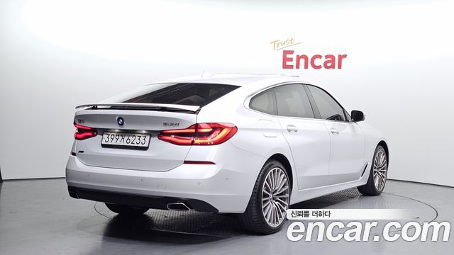 BMW Gran Turismo 640i xDrive Luxury — пробег 63 561 км — фото 2 из 5