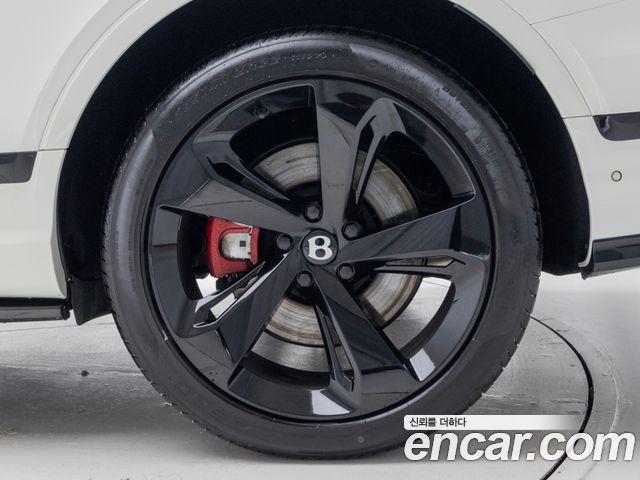 Bentley Bentayga из Кореи Encar