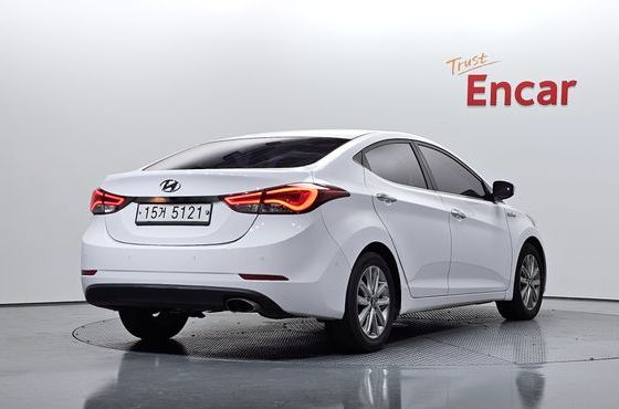 Hyundai AVANTE 1.6 VGT Premium Standard — пробег 177 323 км — фото 2 из 5