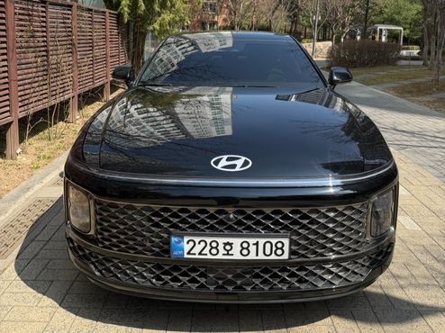 Hyundai Grandeur Calligraphy — пробег 7 520 км — фото 2 из 5