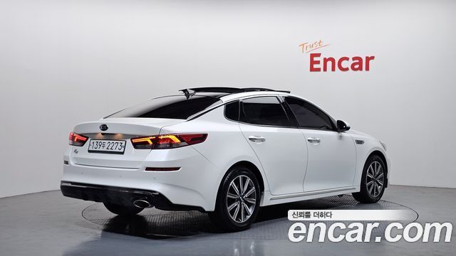 Kia K5 из Кореи Encar