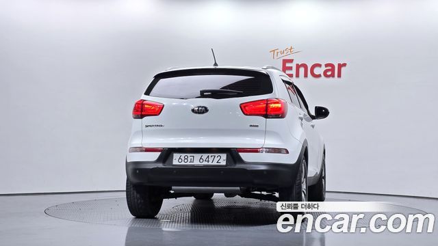 Kia Sportage Diesel 2WD Trendy — пробег 180 528 км — фото 4 из 5