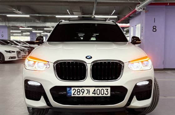 BMW X3 xDrive 20i M sports Online Exclusive Edition — пробег 54 200 км — фото 2 из 5