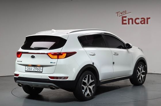 Kia Sportage Diesel 2WD Noblesse Plus — пробег 114 597 км — фото 2 из 5