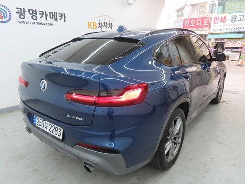BMW X4 xDrive20i M Sports X Onlile Exclusive Edition — пробег 100 000 км — фото 3 из 5