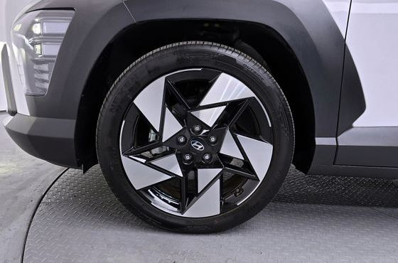 Hyundai Kona Gasoline 1.6 Turbo 2WD Premium — пробег 15 062 км — фото 5 из 5