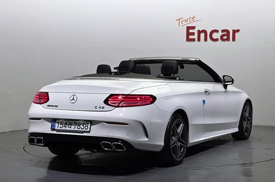 Mercedes-Benz C-Class C200 Cabriolet — пробег 72 210 км — фото 2 из 5