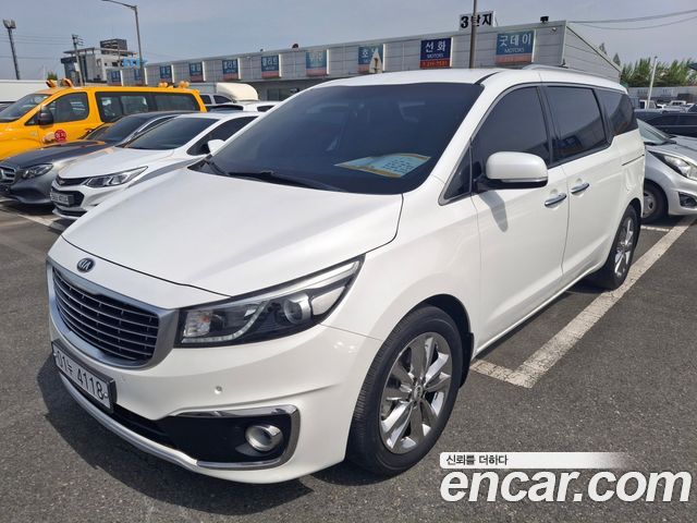 Kia Carnival из Кореи Encar