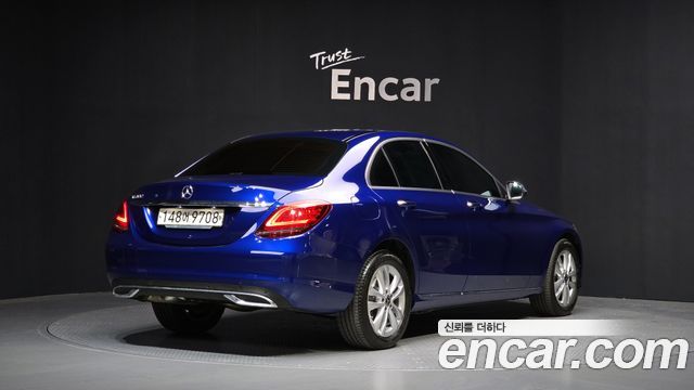 Mercedes-Benz C-Class из Кореи Encar