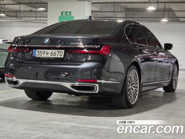 BMW 7-Series из Кореи Encar