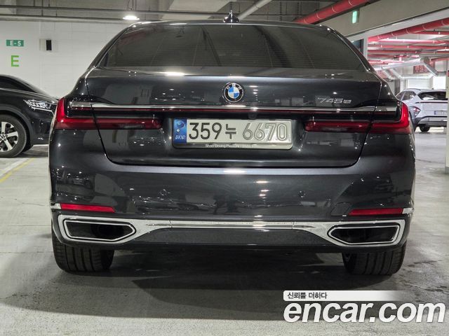 BMW 7-Series из Кореи Encar