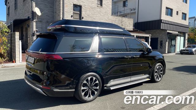 Kia Carnival Gasoline 7-Seater Hi-Limousine Signature — пробег 42 500 км — фото 4 из 5