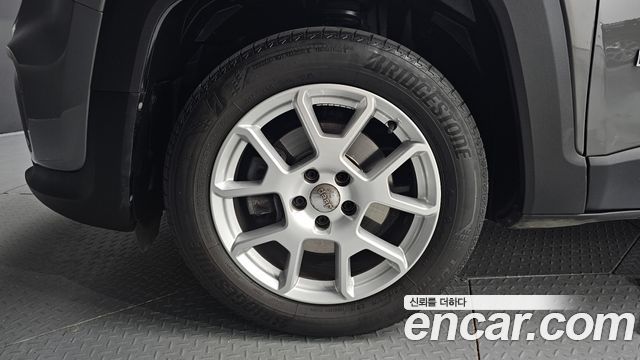 Jeep Renegade 2.4 Limited — пробег 60 668 км — фото 5 из 5