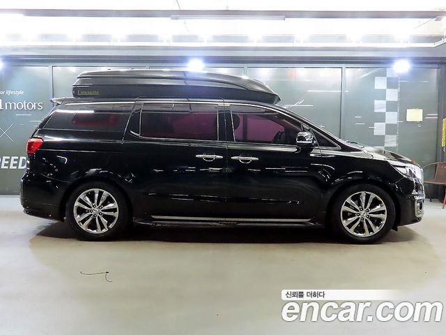Kia Carnival из Кореи Encar