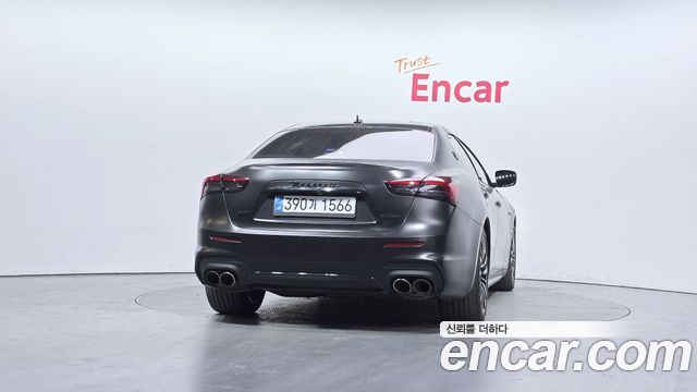 Maserati Ghibli из Кореи Encar