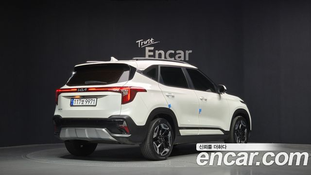 Kia Seltos из Кореи Encar