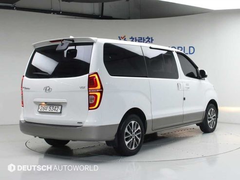 Hyundai Starex 4WD Urban 9-Seater Exclusive — пробег 96 510 км — фото 2 из 5