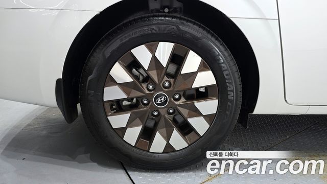 Hyundai Staria из Кореи Encar