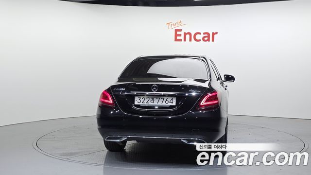 Mercedes-Benz C-Class из Кореи Encar