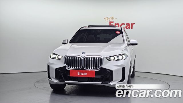 BMW X5 xDrive 30d M Sport — пробег 5 940 км — фото 3 из 5