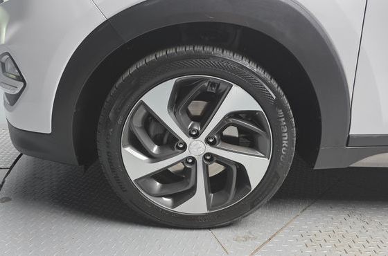 Hyundai Tucson Diesel 2.0 2WD Extreme Edition — пробег 171 624 км — фото 5 из 5