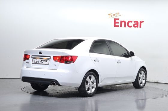 Kia Porte 1.6 CVVT Premium Si Black — пробег 44 679 км — фото 2 из 5