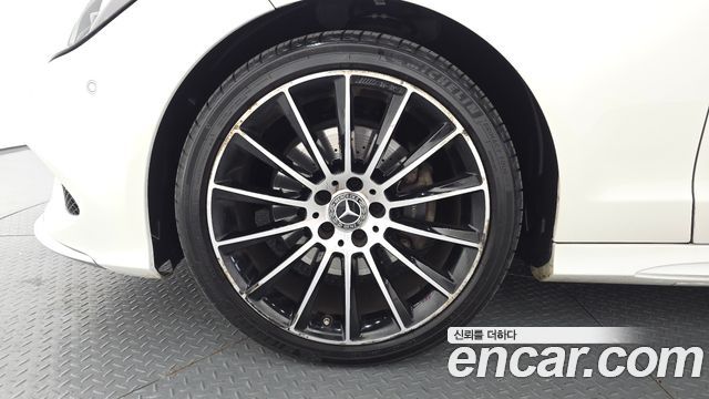 Mercedes-Benz CLS-Class из Кореи Encar