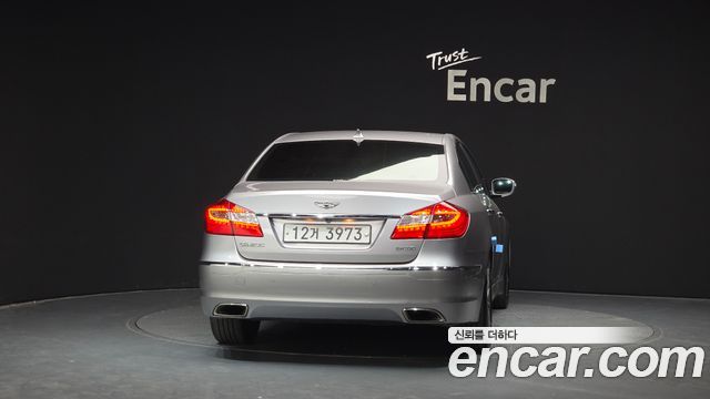 Hyundai Genesis из Кореи Encar