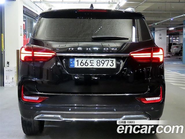 Ssangyong Rexton из Кореи Encar