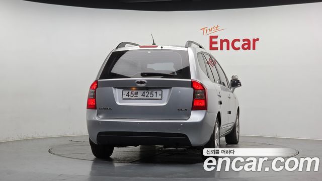 Kia Carens из Кореи Encar