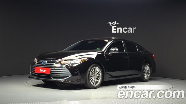 Toyota Avalon 2.5 Hybrid — пробег 48 569 км — фото 1 из 5