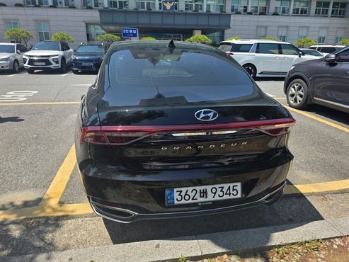 Hyundai Grandeur 2.5 Exclusice — пробег 33 100 км — фото 2 из 5