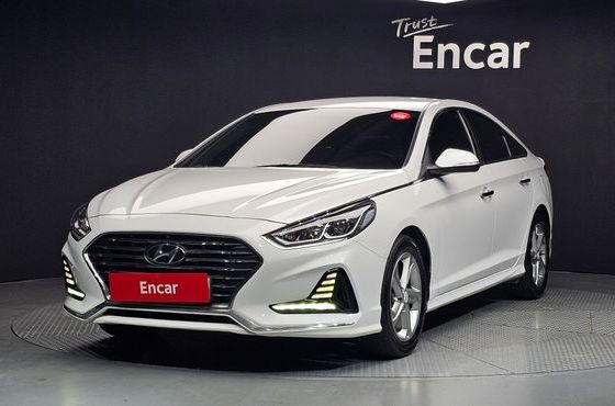 Hyundai Sonata 2.0 Smart Spicial — пробег 178 492 км — фото 1 из 5