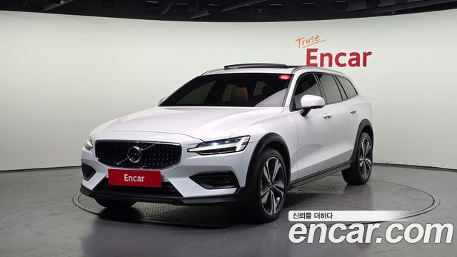 Volvo V60 из Кореи Encar