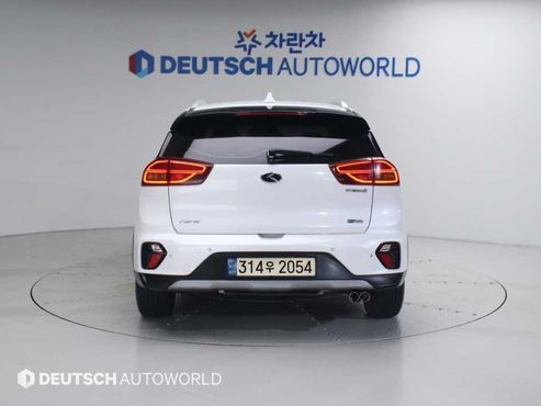 Kia Niro 1.6 HEV Prestige — пробег 105 590 км — фото 4 из 5