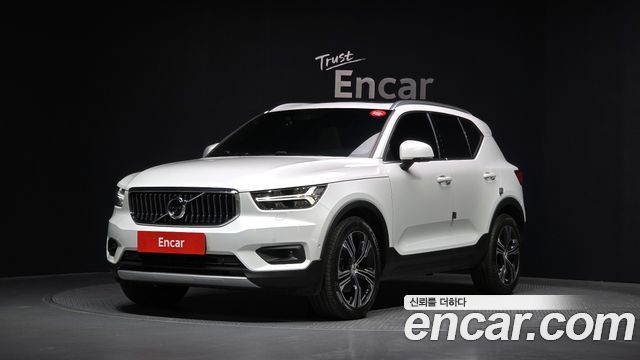 Volvo XC40 T4 Inscription — пробег 56 631 км — фото 1 из 5