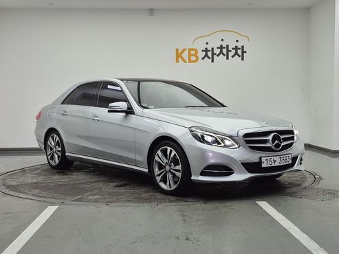 Mercedes-Benz E-Class E300 4MATIC Avantgarde — пробег 159 736 км — фото 2 из 5