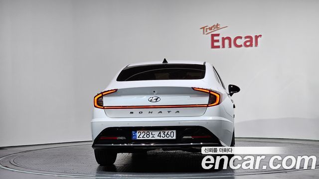 Hyundai Sonata из Кореи Encar