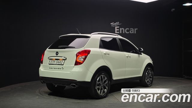 Ssangyong KORANDO 2.2 RX 2WD DLX — пробег 106 695 км — фото 2 из 5