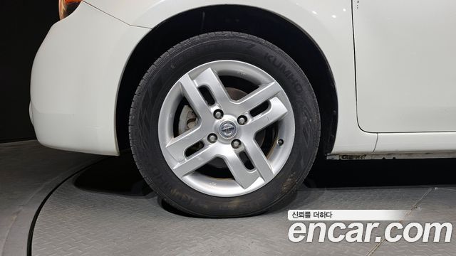 Nissan Cube из Кореи Encar