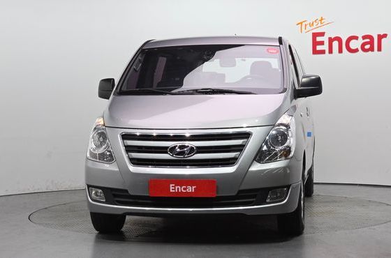 Hyundai Starex 12-Seater Wagon Smart — пробег 64 087 км — фото 3 из 5